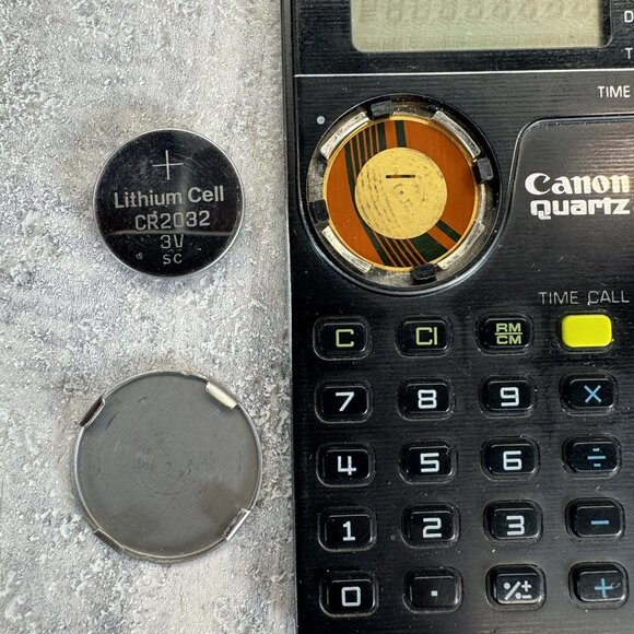 CANON Palmtronic LC-6T Pocket Calculator Quartz LCD Japan RARE Working - Picture 3 of 13